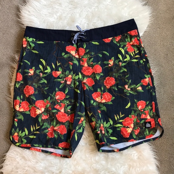 Reef Other - Reef Short Size 38
